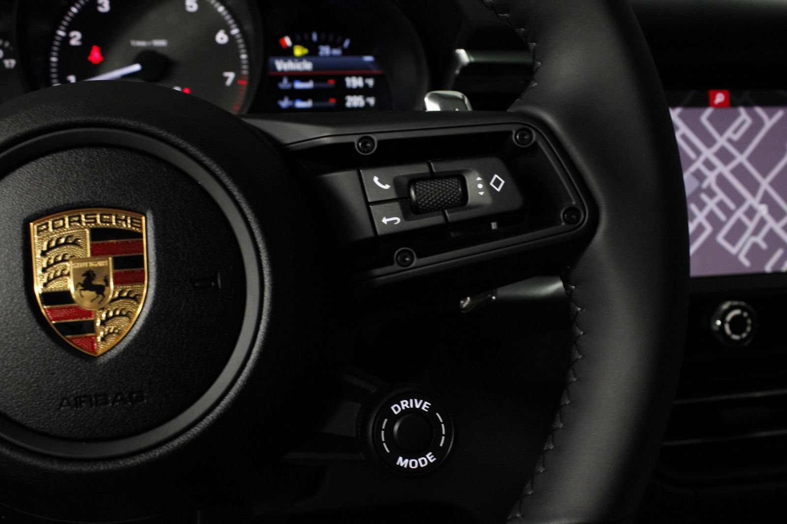New 2026 Porsche Macan S AWD/4WD image 26
