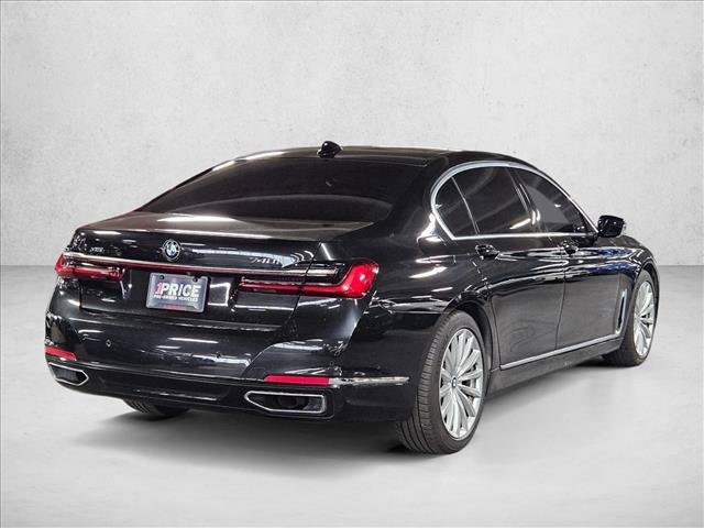 Used 2022 BMW 740i xDrive w/ Premium Package AWD/4WD image 5