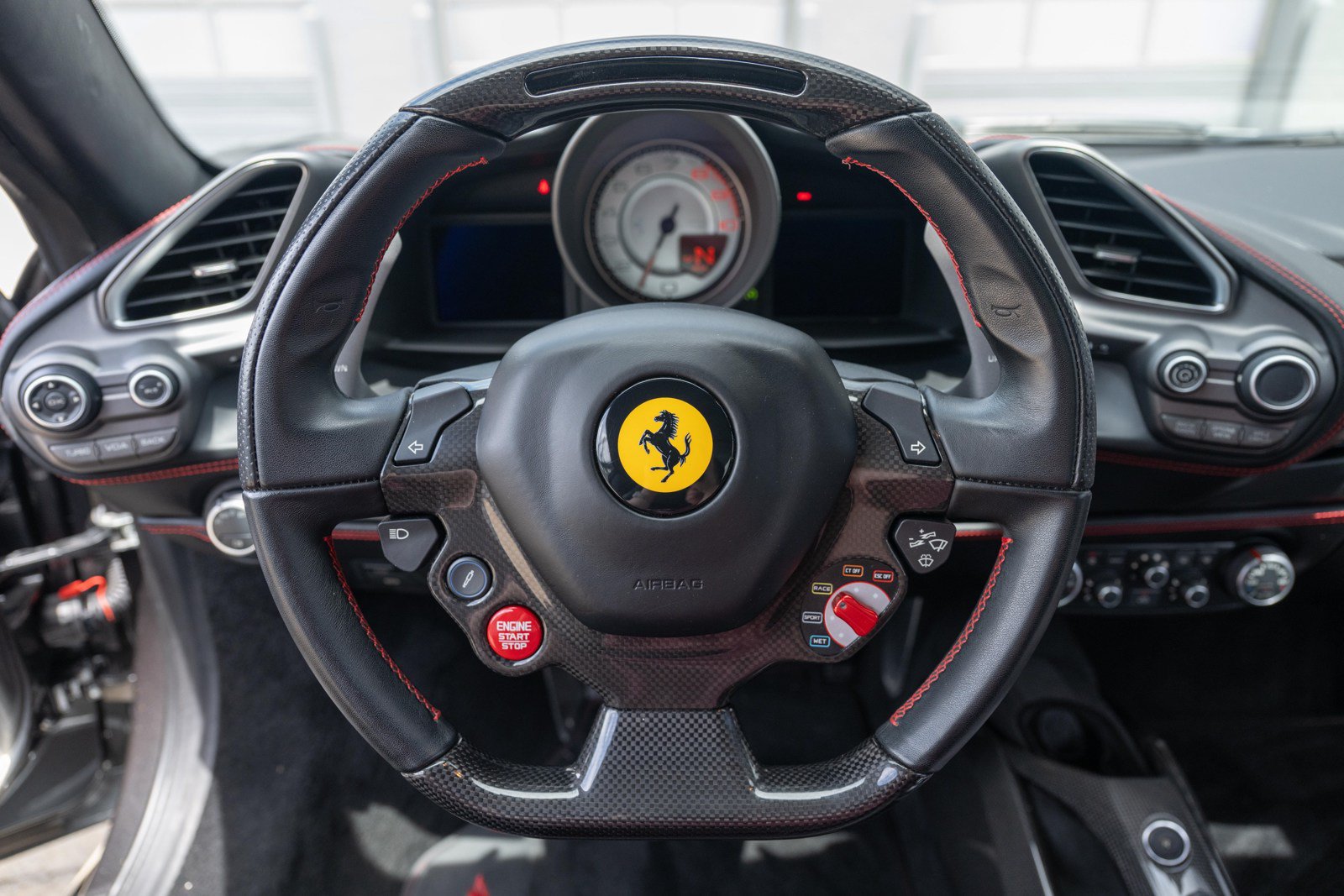 Used 2017 Ferrari 488 Spider RWD image 33