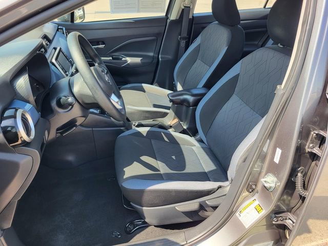 Used 2025 Nissan Versa SV FWD image 13