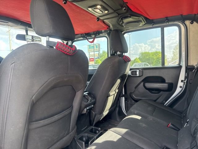 Used 2022 Jeep Gladiator Sport image 14