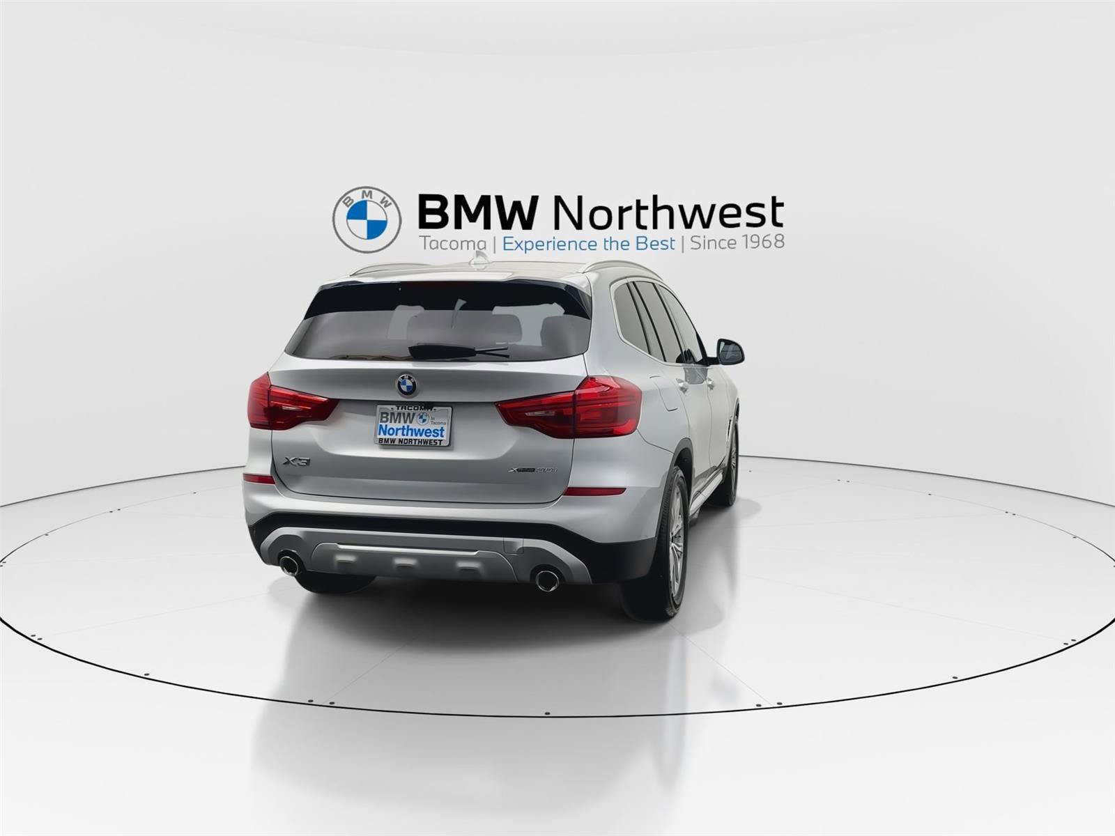 Used 2019 BMW X3 xDrive30i w/ Driving Assistance Package image 2