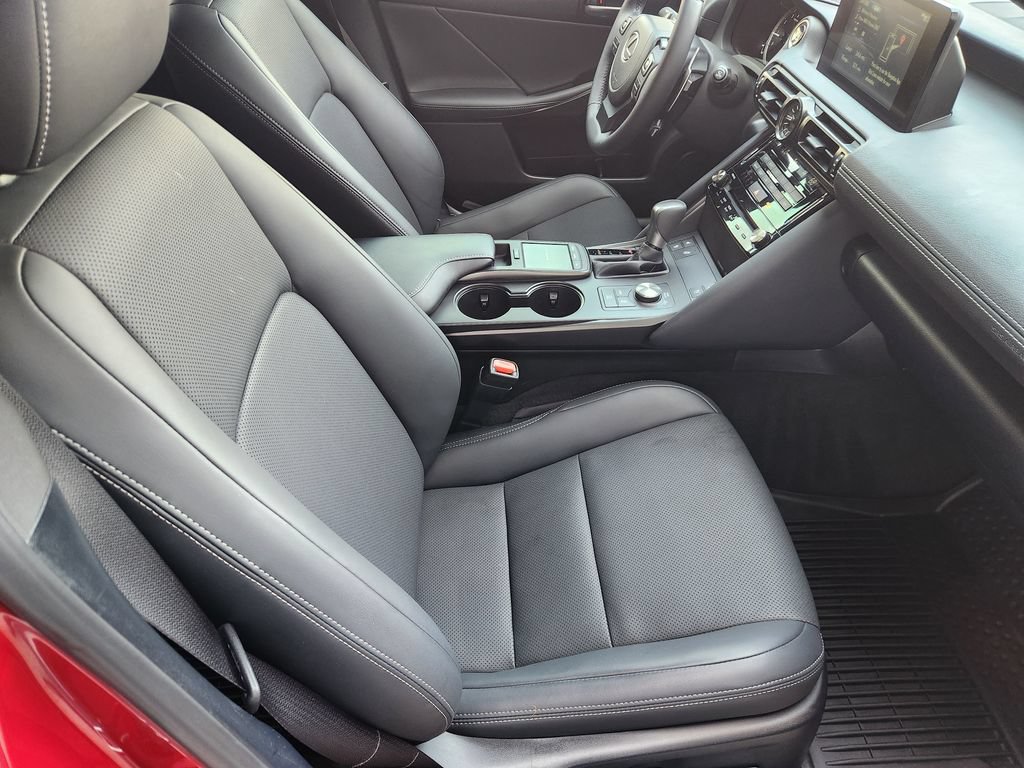 Used 2024 Lexus IS 300 w/ Comfort Package RWD image 14
