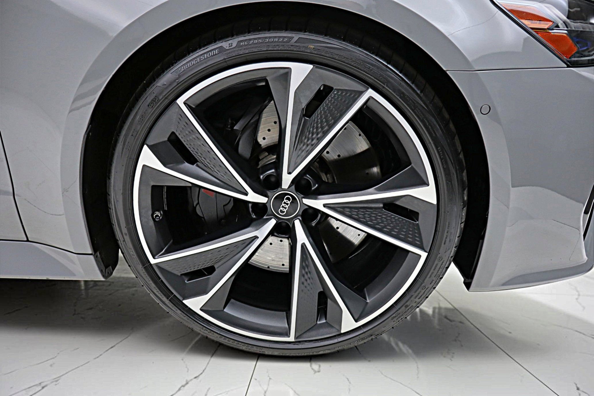Used 2022 Audi RS 7 Sportback AWD/4WD image 42