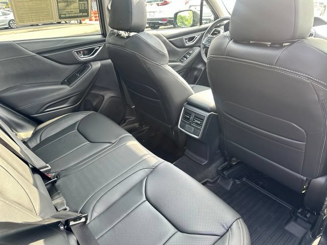 Used 2020 Subaru Forester Premium AWD/4WD image 21