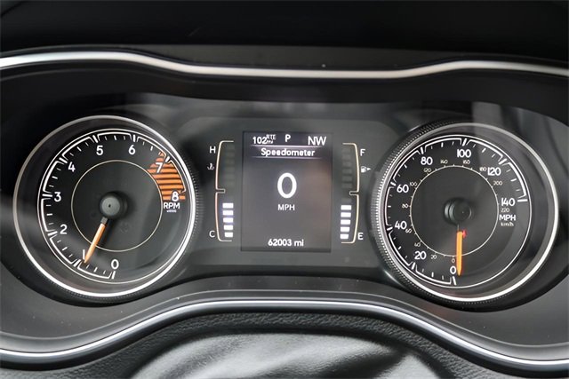 Used 2019 Jeep Cherokee Latitude Plus w/ Comfort/Convenience Group image 24