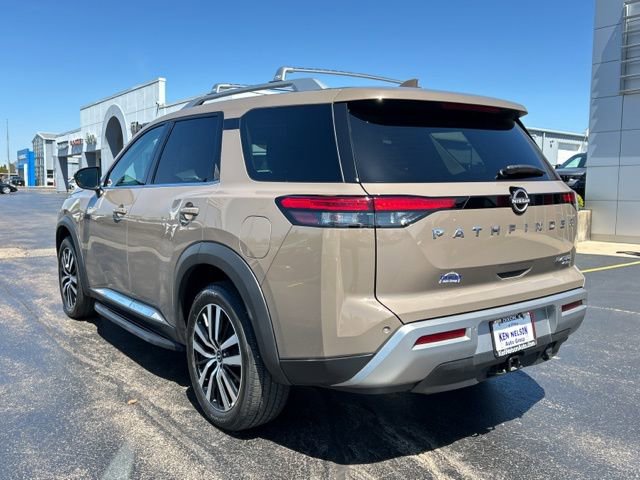 Used 2023 Nissan Pathfinder Platinum w/ Lighting Package (N93) AWD/4WD image 3