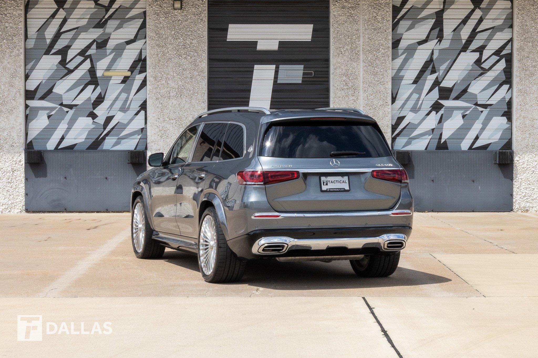 Used 2023 Mercedes-Benz Maybach GLS 600 4MATIC image 12