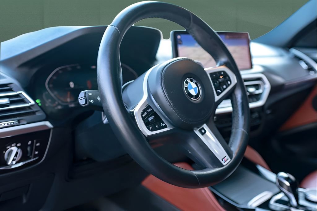Used 2022 BMW X4 xDrive30i w/ M Sport Package 2 image 34
