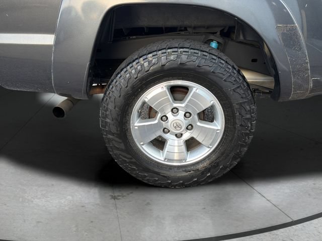 Used 2010 Toyota Tacoma 4x4 Double Cab w/ TRD Sport Pkg image 33