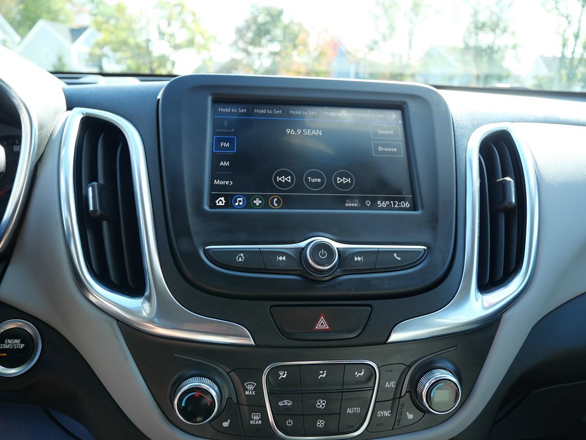 Used 2021 Chevrolet Equinox LT AWD/4WD image 15