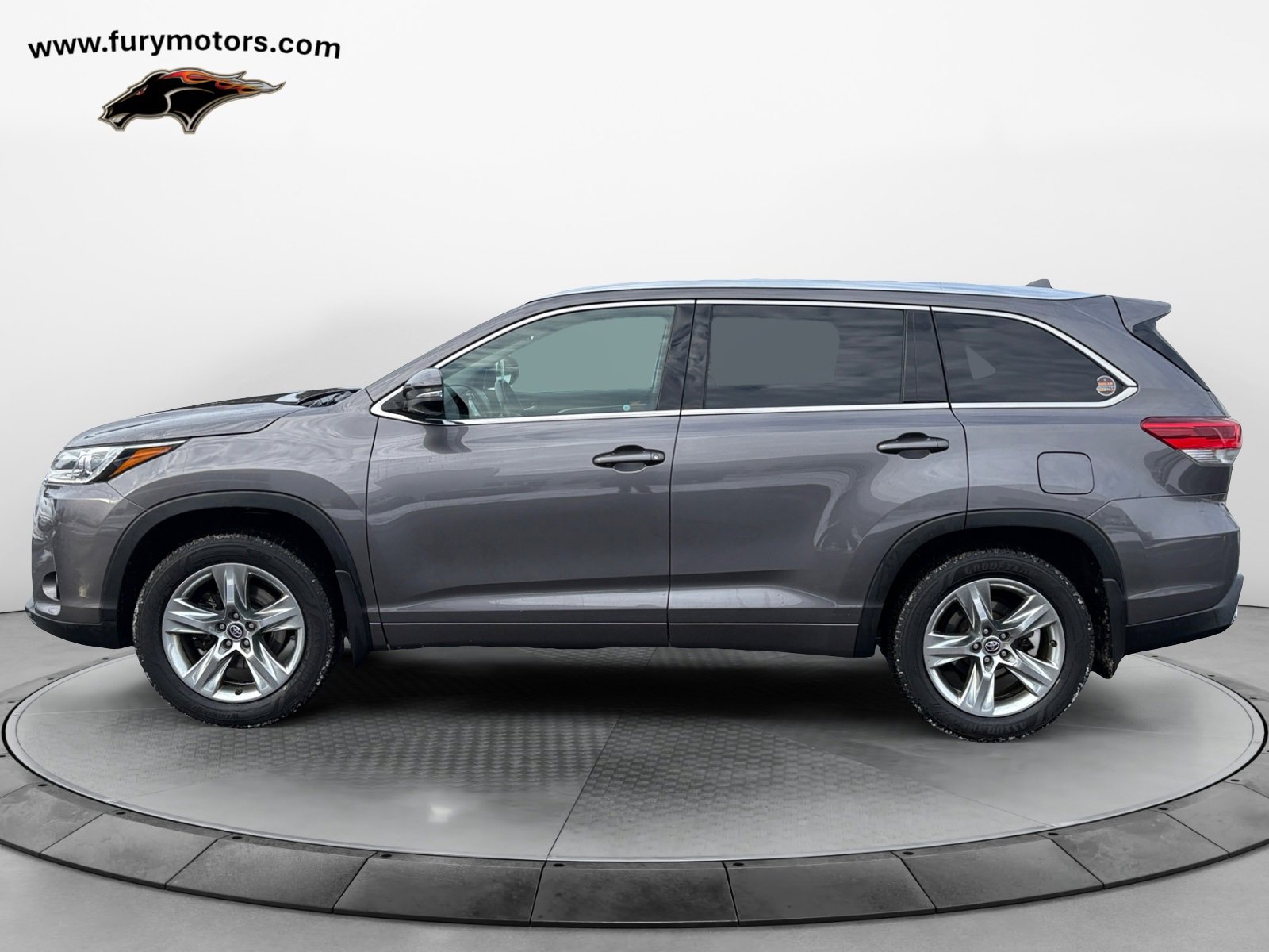 Used 2018 Toyota Highlander Limited Platinum image 6