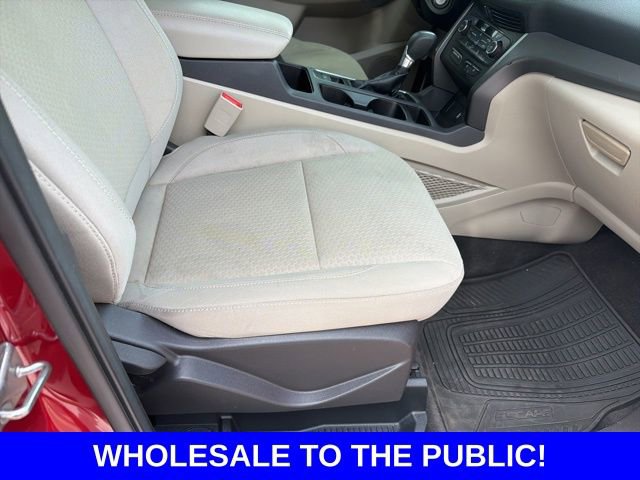 Used 2017 Ford Escape SE w/ SE Cold Weather Package FWD image 6