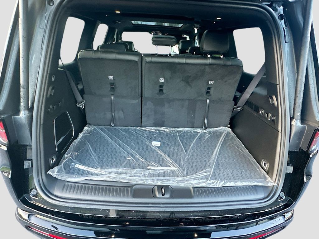New 2025 Jeep Wagoneer Series II w/ Convenience Group I AWD/4WD image 29