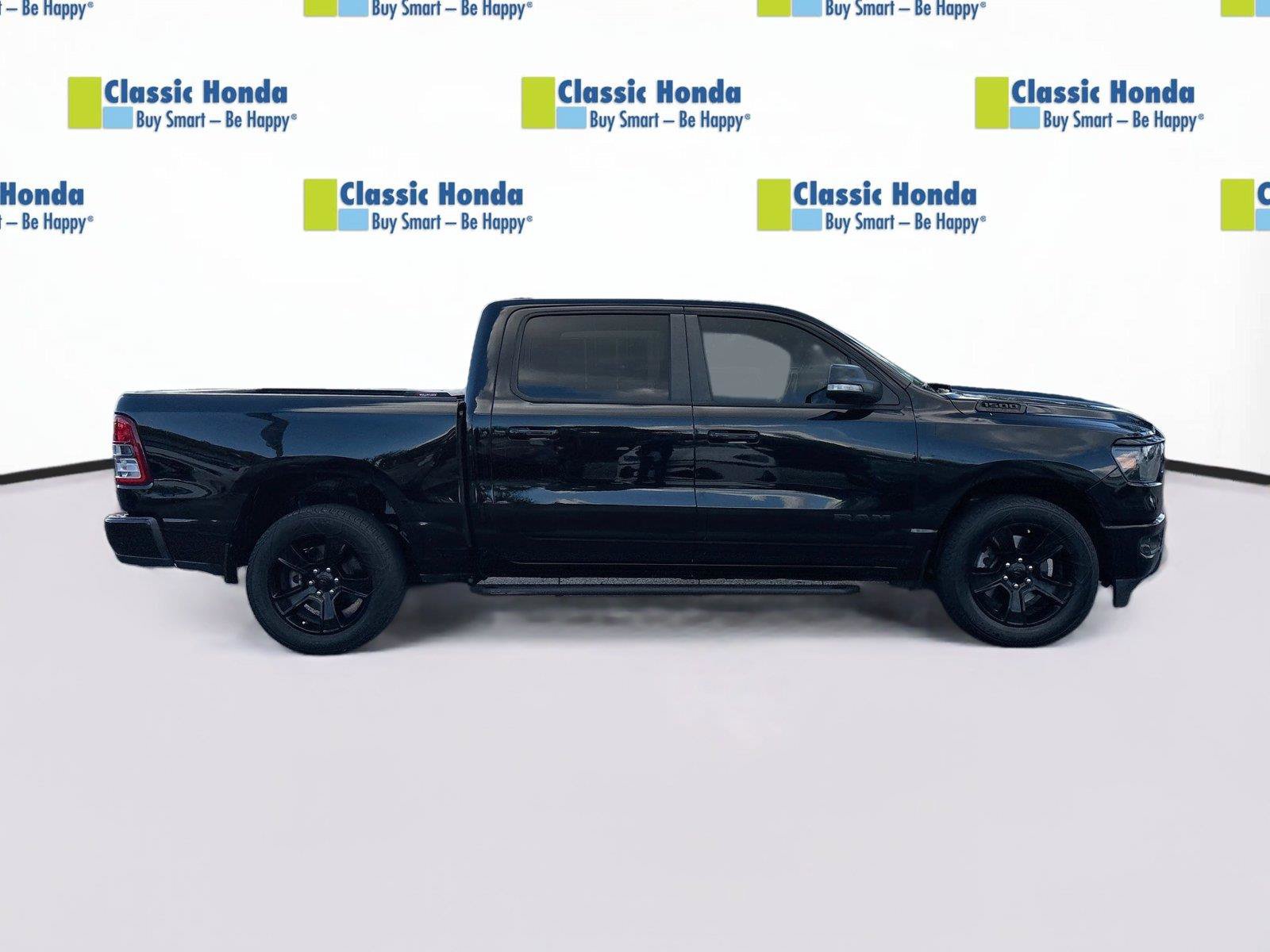 Used 2022 RAM 1500 Big Horn RWD image 9