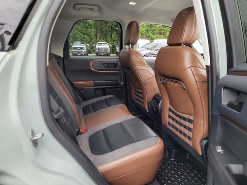 Used 2021 Ford Bronco Sport Outer Banks image 11