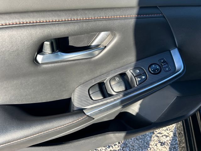 Used 2023 Nissan Sentra SR image 32