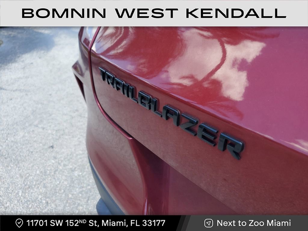 Used 2022 Chevrolet TrailBlazer RS image 12