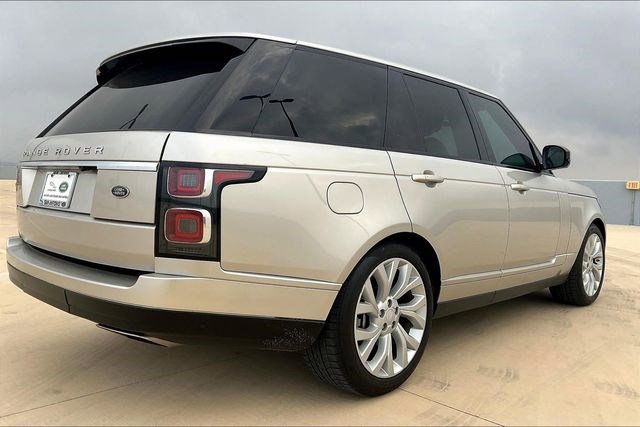 Used 2018 Land Rover Range Rover HSE image 4