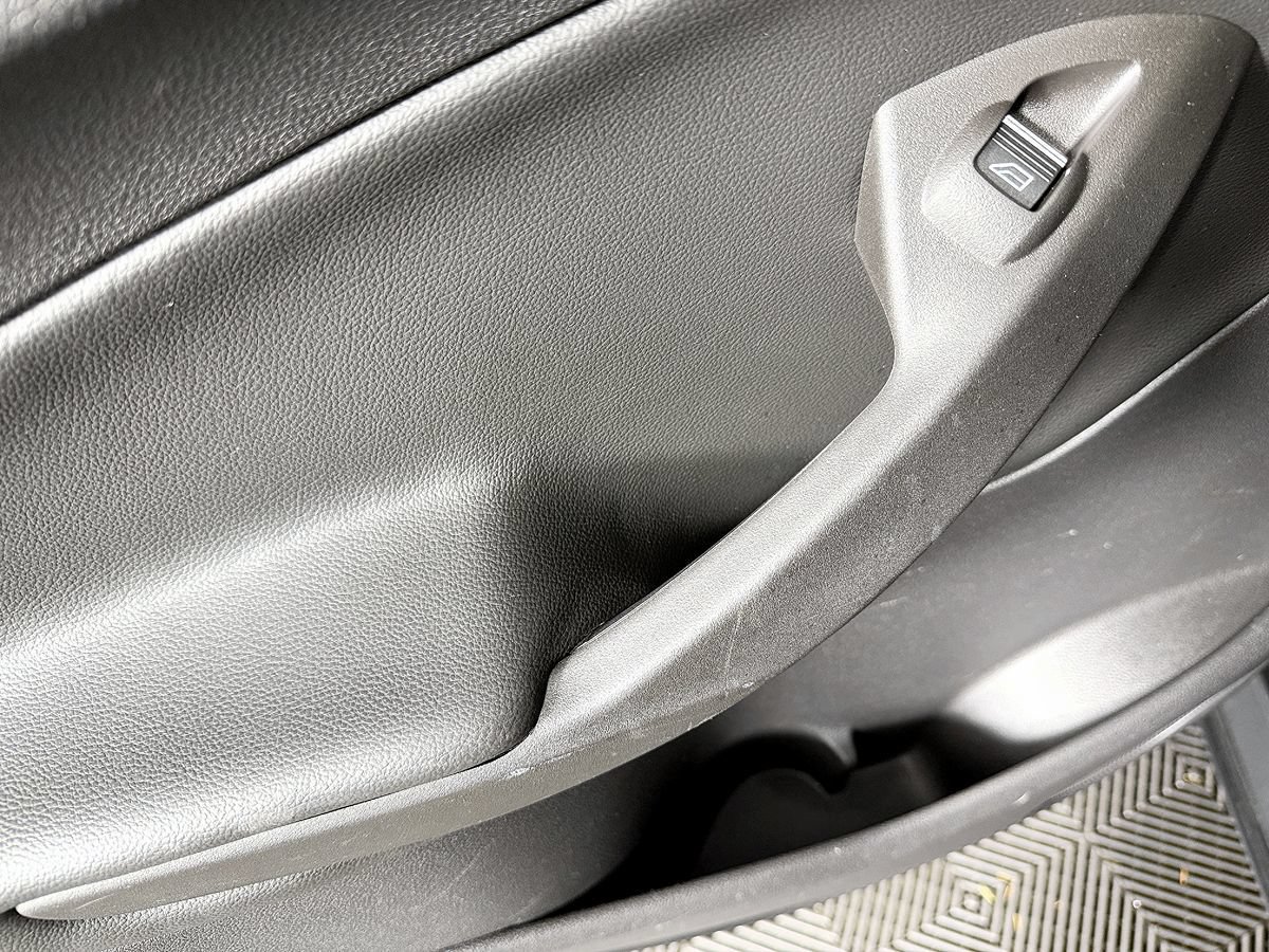 Used 2014 Ford Escape Titanium AWD/4WD image 35