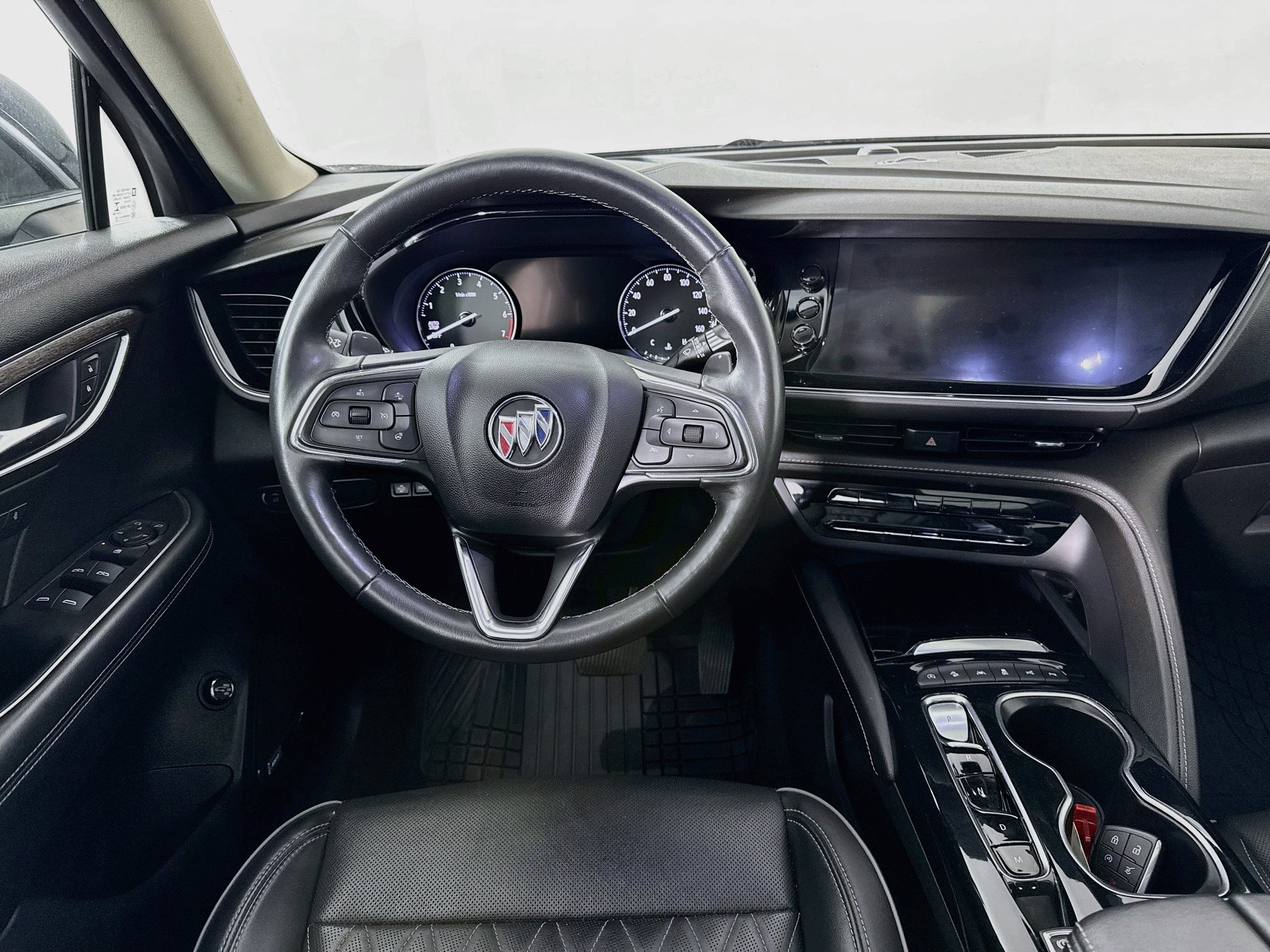 Used 2022 Buick Envision Avenir w/ Technology Package II AWD/4WD image 24