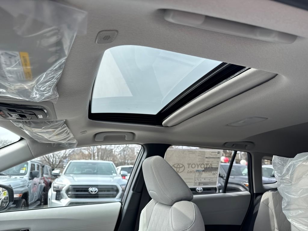 New 2026 Toyota Corolla Cross LE image 19