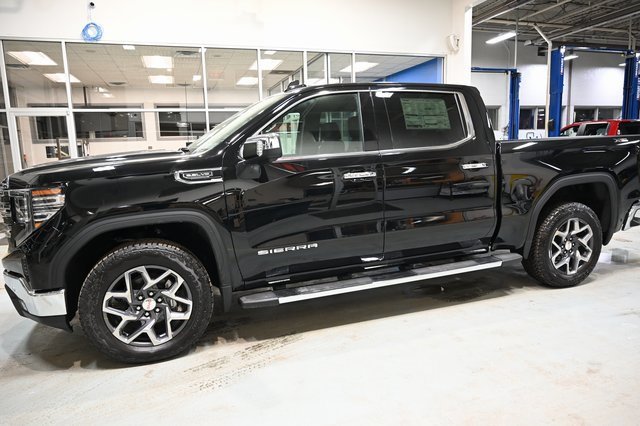 New 2026 GMC Sierra 1500 SLT w/ SLT Premium Plus Package image 10