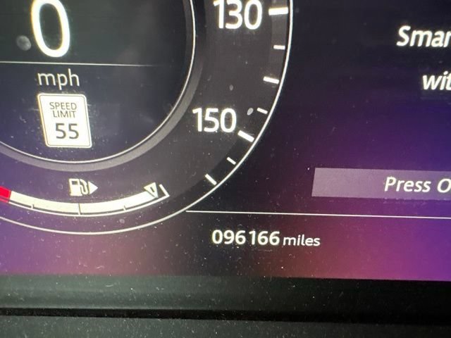 Used 2018 Land Rover Range Rover HSE AWD/4WD image 8