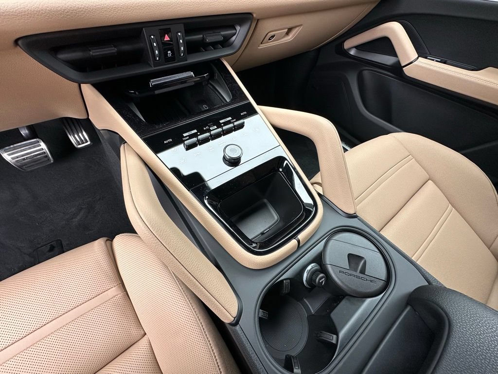 Used 2026 Porsche Cayenne S AWD/4WD image 29