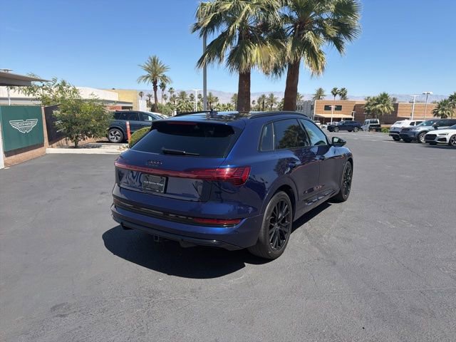 Used 2023 Audi e-tron Chronos image 5