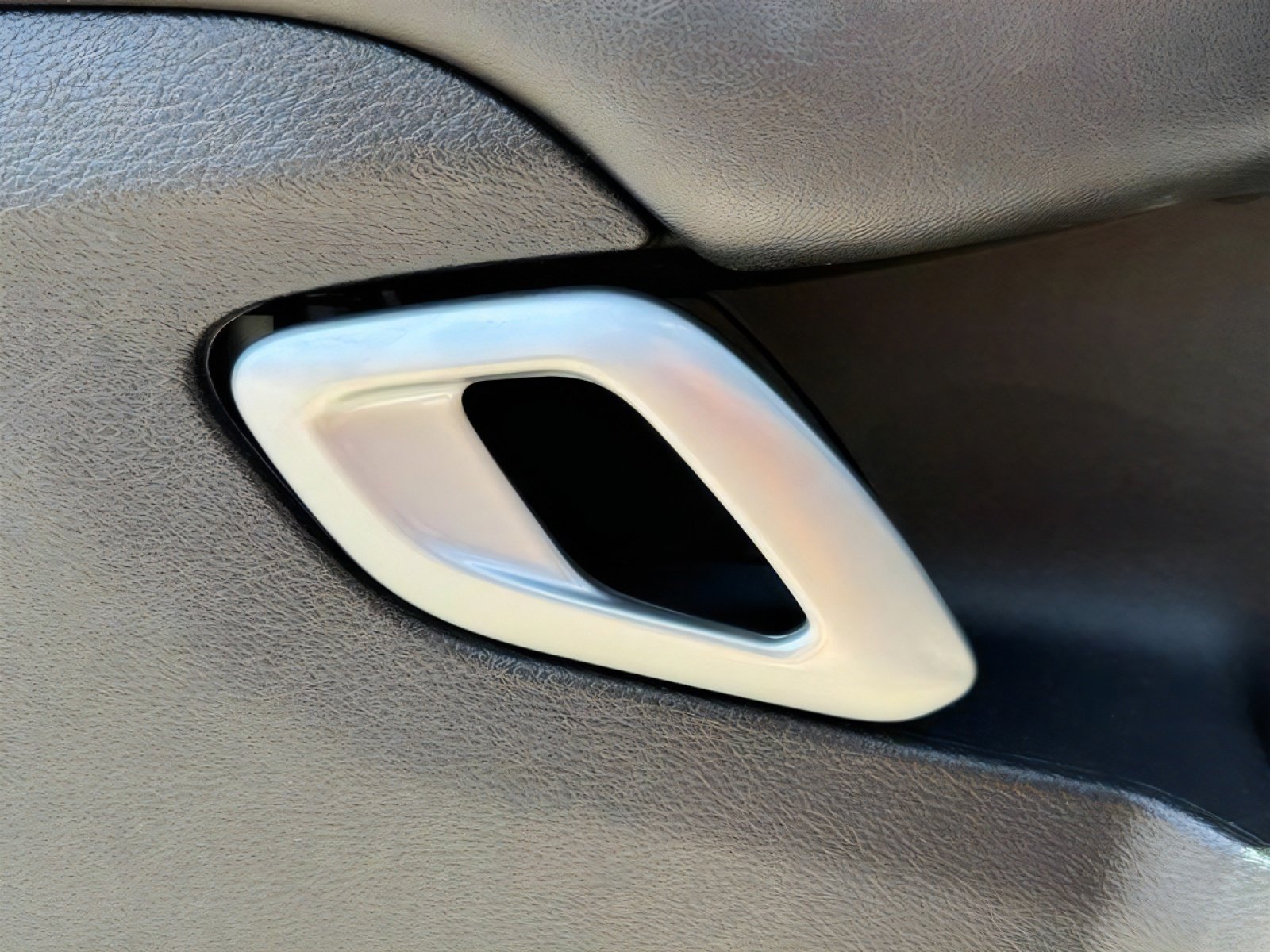 Used 2023 Dodge Challenger R/T Scat Pack RWD image 16