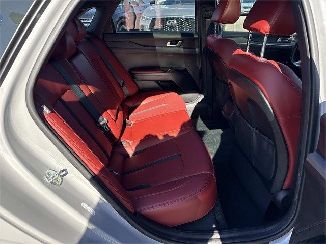 Used 2023 Kia K5 GT-Line image 11