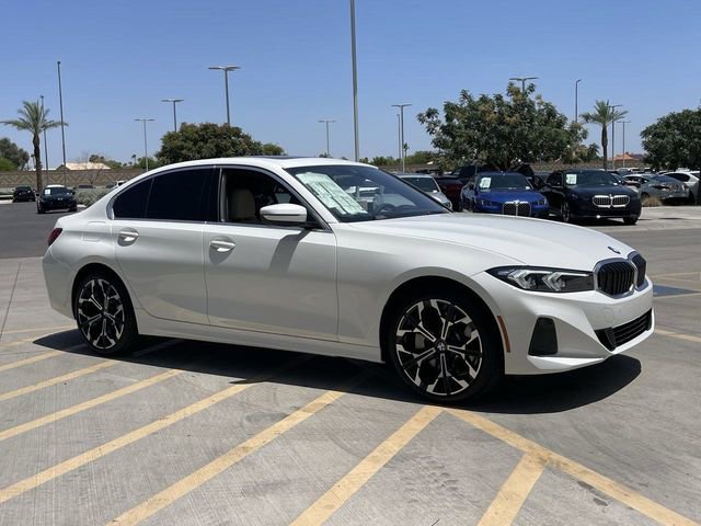 Used 2025 BMW 330i xDrive Sedan w/ Convenience Package AWD/4WD image 4