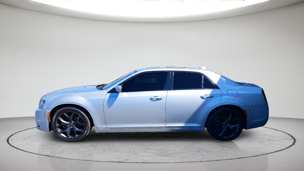Used 2022 Chrysler 300 S RWD image 8