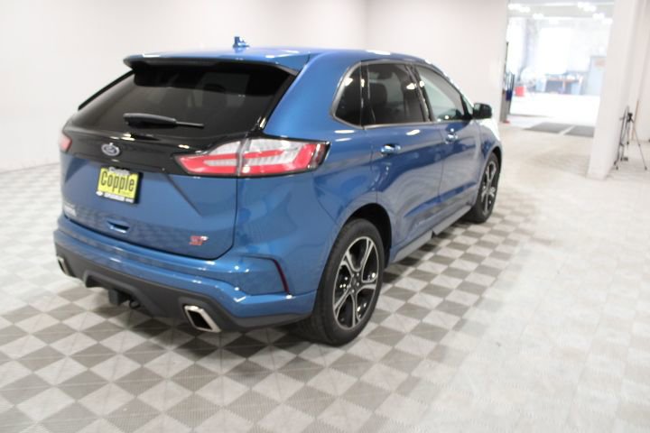 Used 2020 Ford Edge ST w/ Cold Weather Package image 7