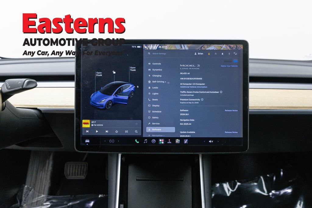 Used 2018 Tesla Model 3 Long Range RWD image 12