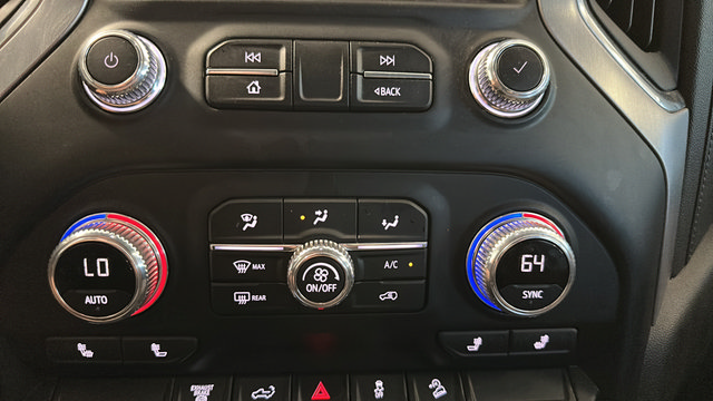 Used 2022 GMC Sierra 2500 SLE w/ SLE Value Package; AWD/4WD image 17