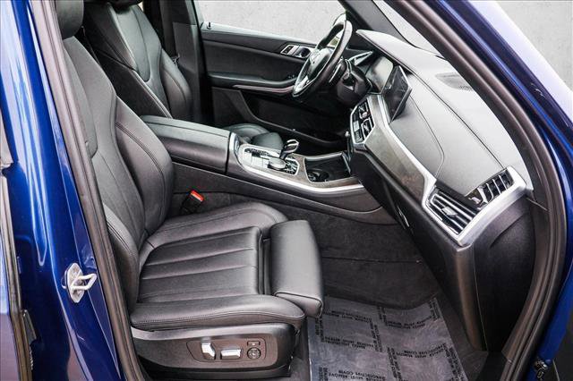 Used 2022 BMW X5 xDrive40i w/ Premium Package image 29
