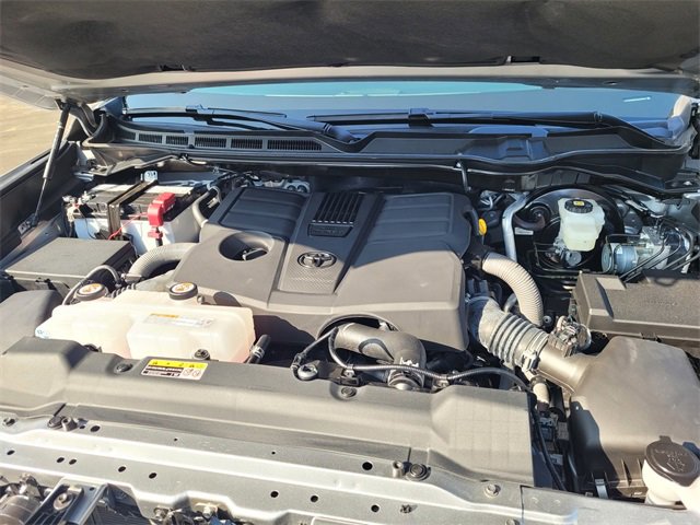 Used 2025 Toyota Tundra Limited image 31