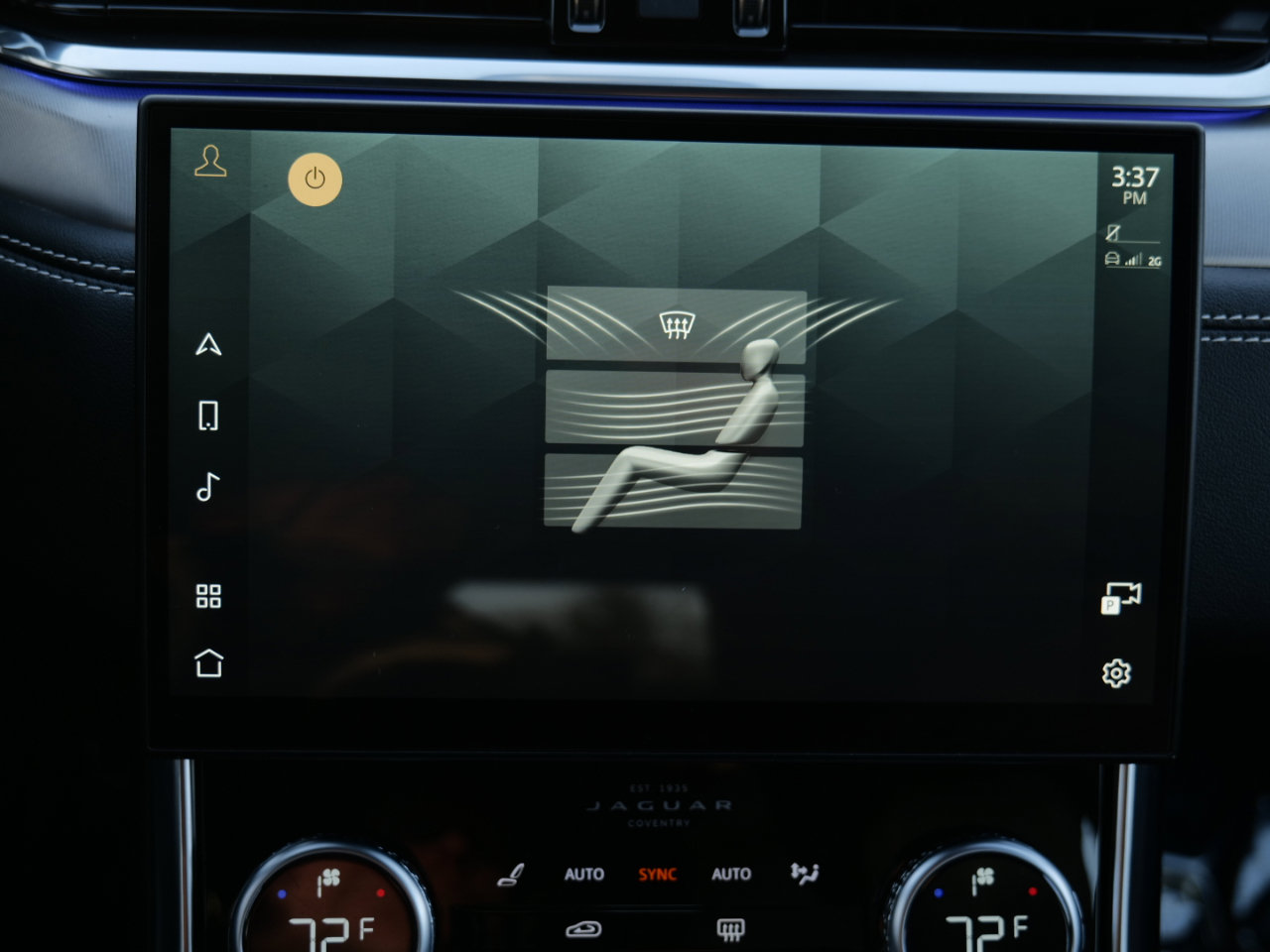 Used 2024 Jaguar XF R-Dynamic SE image 27