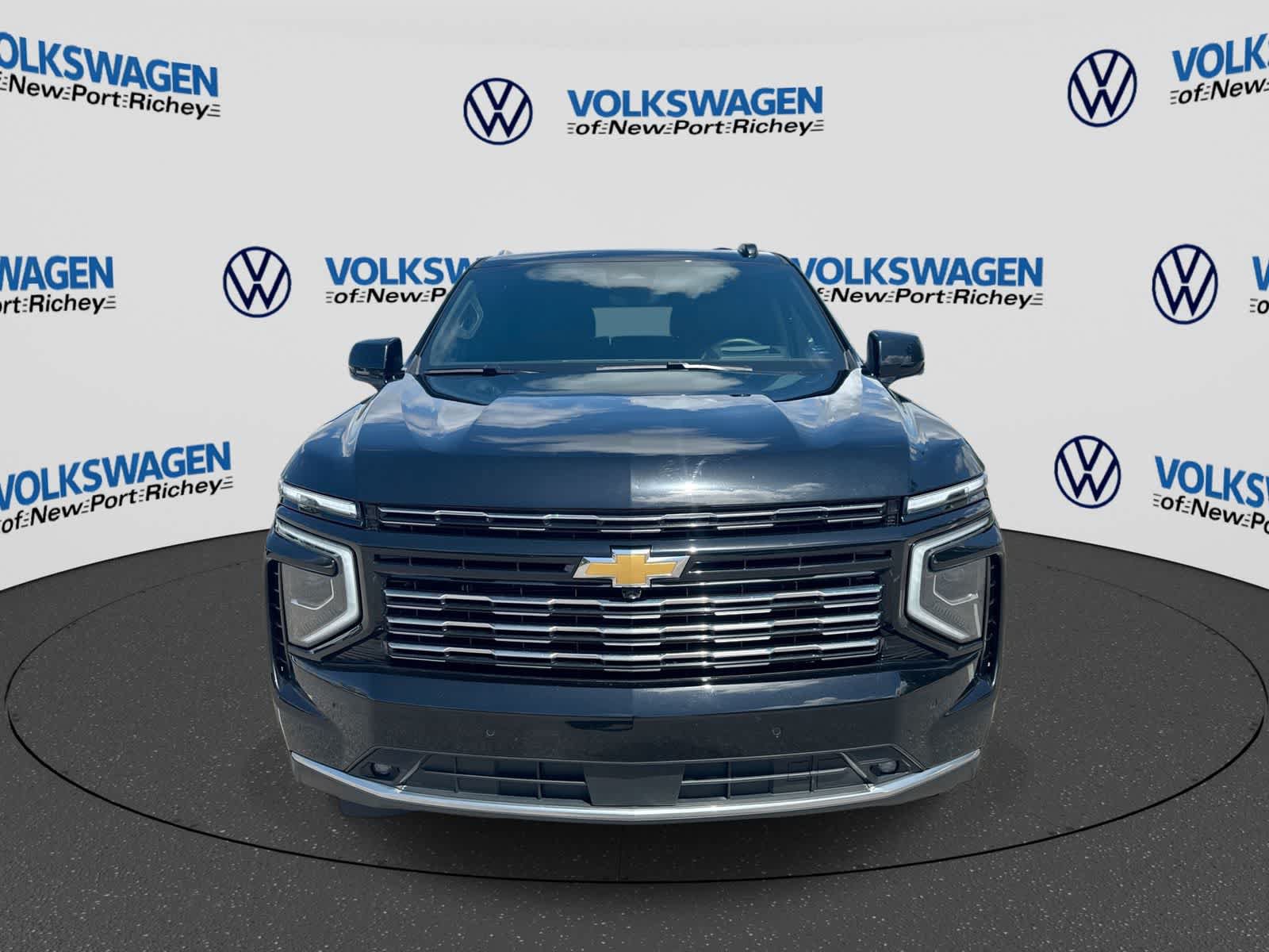 Used 2025 Chevrolet Tahoe High Country AWD/4WD image 17
