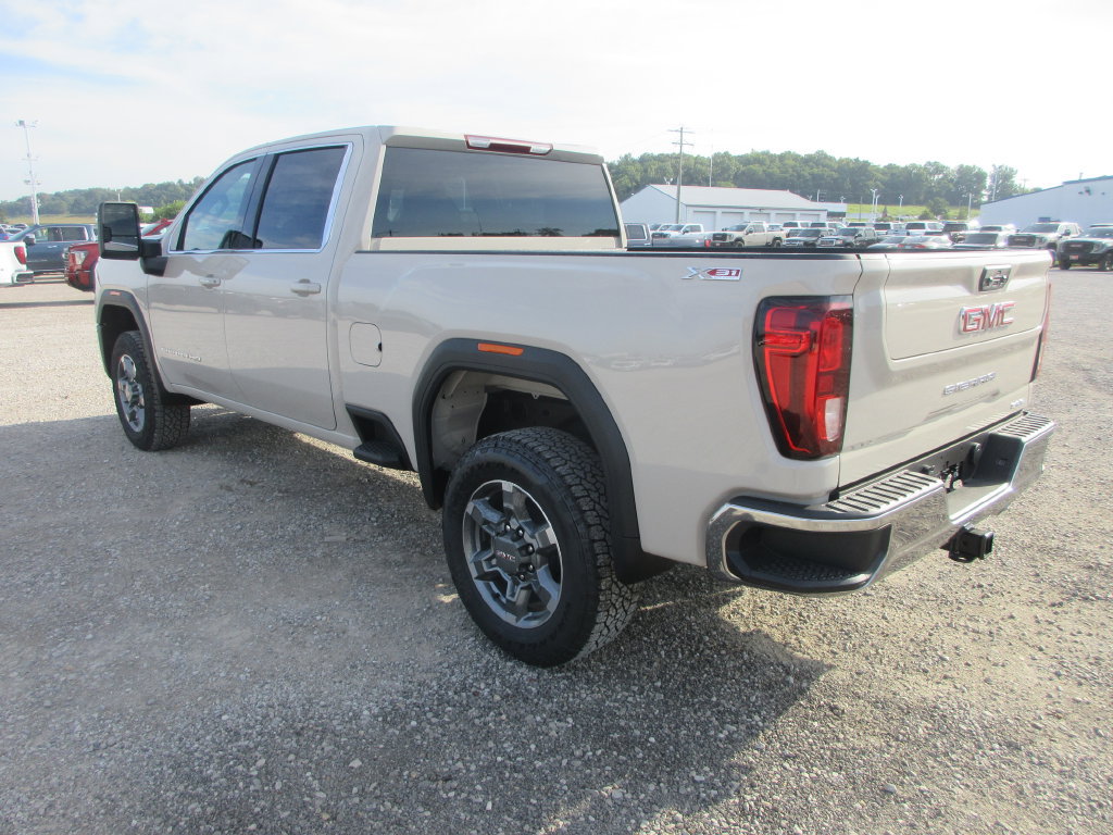 New 2026 GMC Sierra 2500 SLE w/ SLE Value Package; AWD/4WD image 9