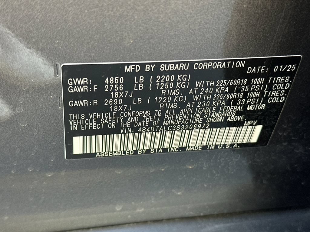 Used 2025 Subaru Outback Onyx Edition AWD/4WD image 40