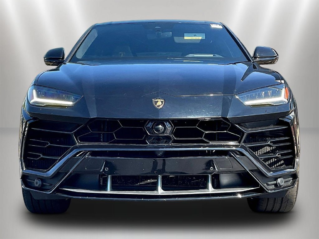 Used 2021 Lamborghini Urus AWD/4WD image 2