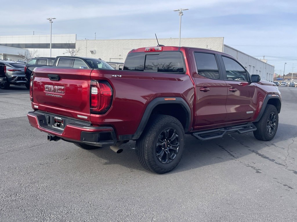 Used 2024 GMC Canyon Elevation w/ Elevation Premium Package image 8