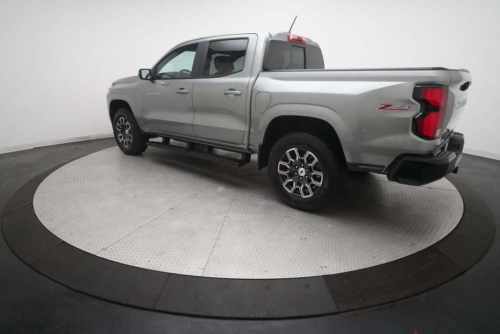 Used 2024 Chevrolet Colorado Z71 w/ Z71 Convenience Package 2 AWD/4WD image 32