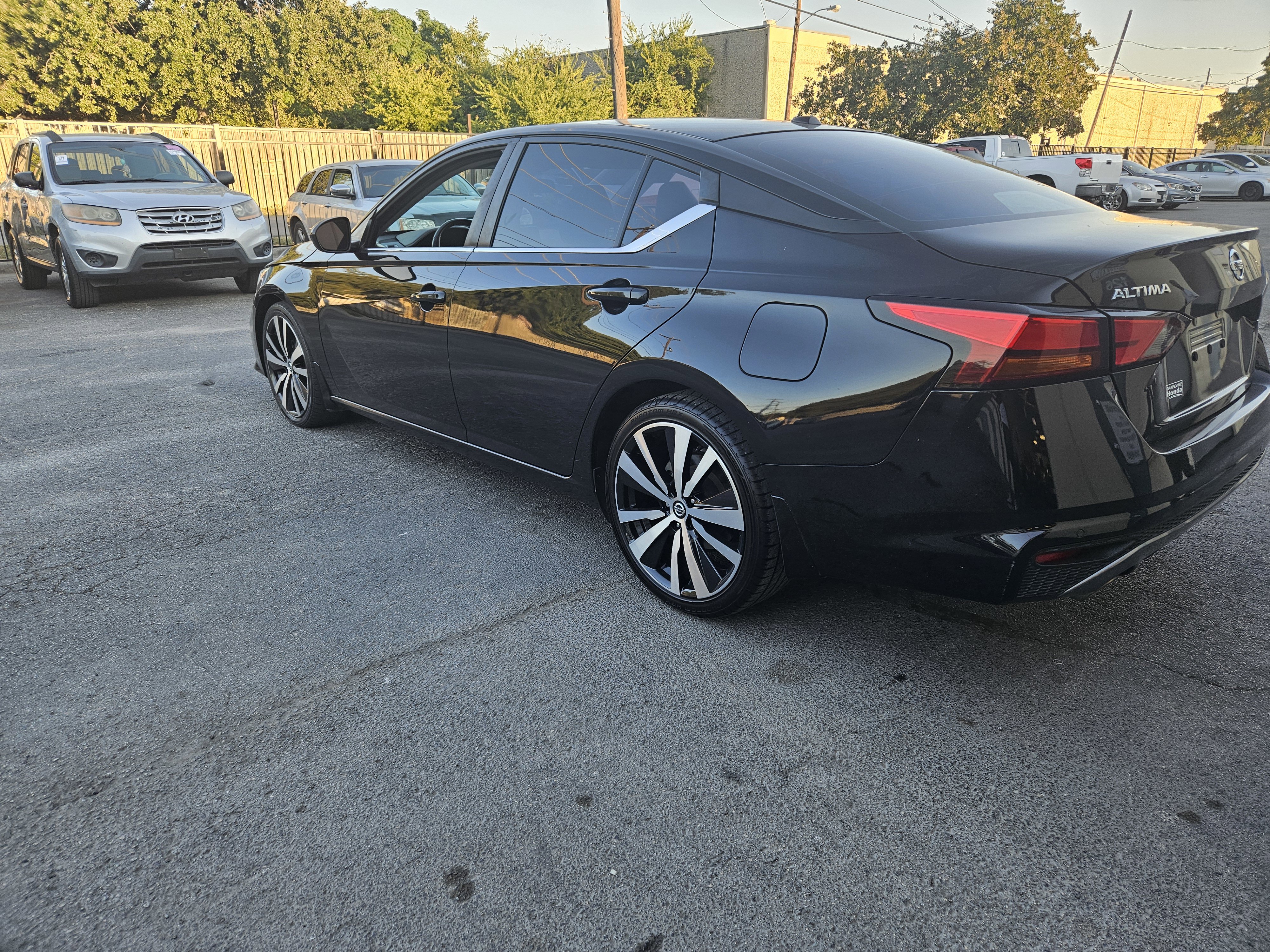 Used 2020 Nissan Altima 2.5 SR image 6