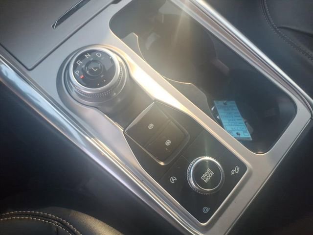 Certified 2023 Ford Explorer XLT w/ Equipment Group 202A image 23