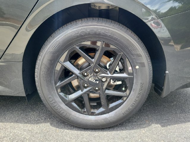 New 2026 Kia K5 LXS FWD image 7