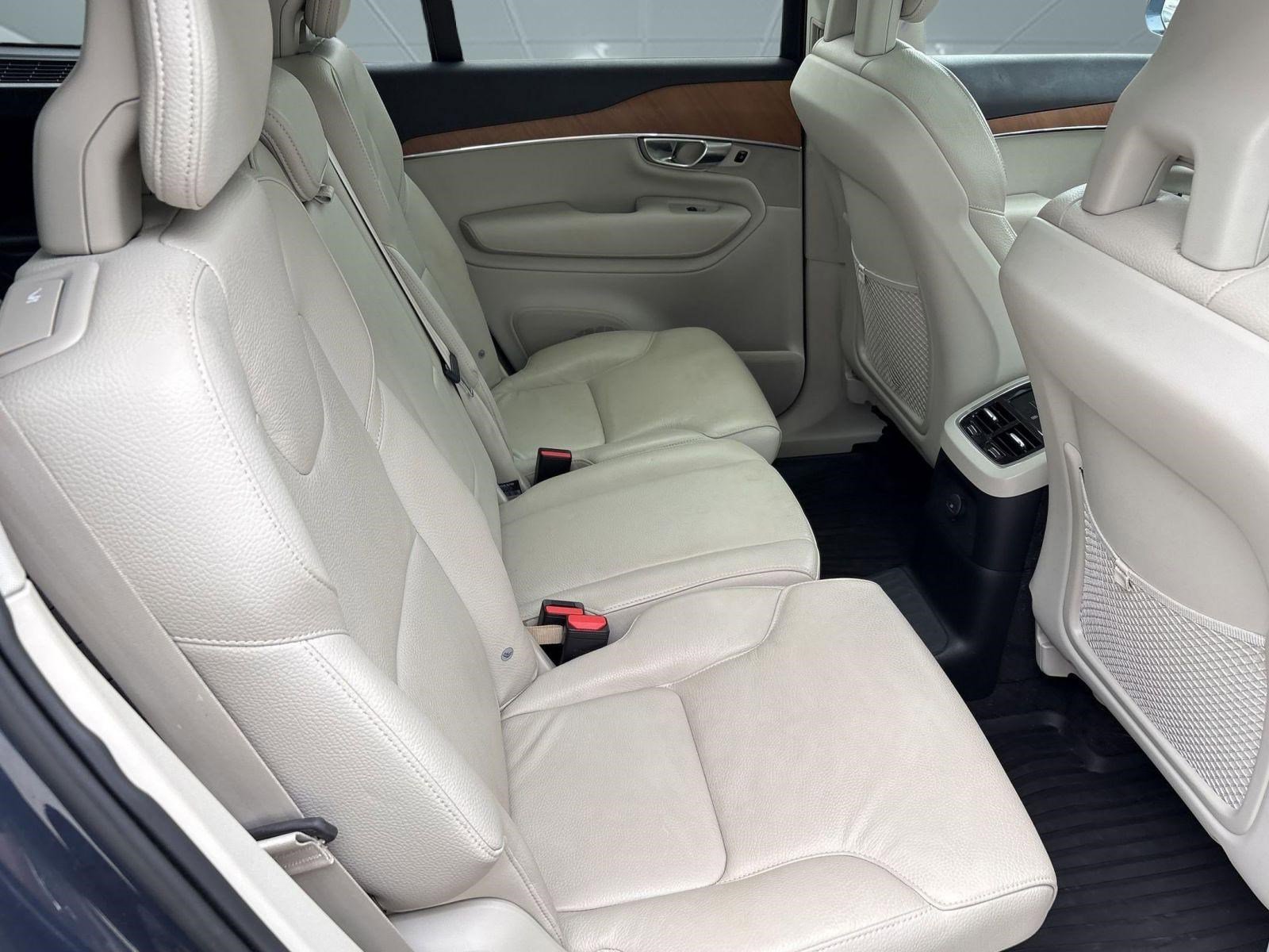 Certified 2022 Volvo XC90 T8 Inscription Expression image 28
